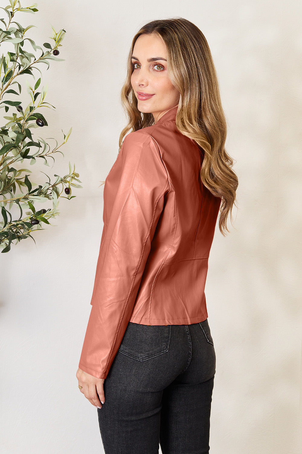 muun's Mock Neck Jacket