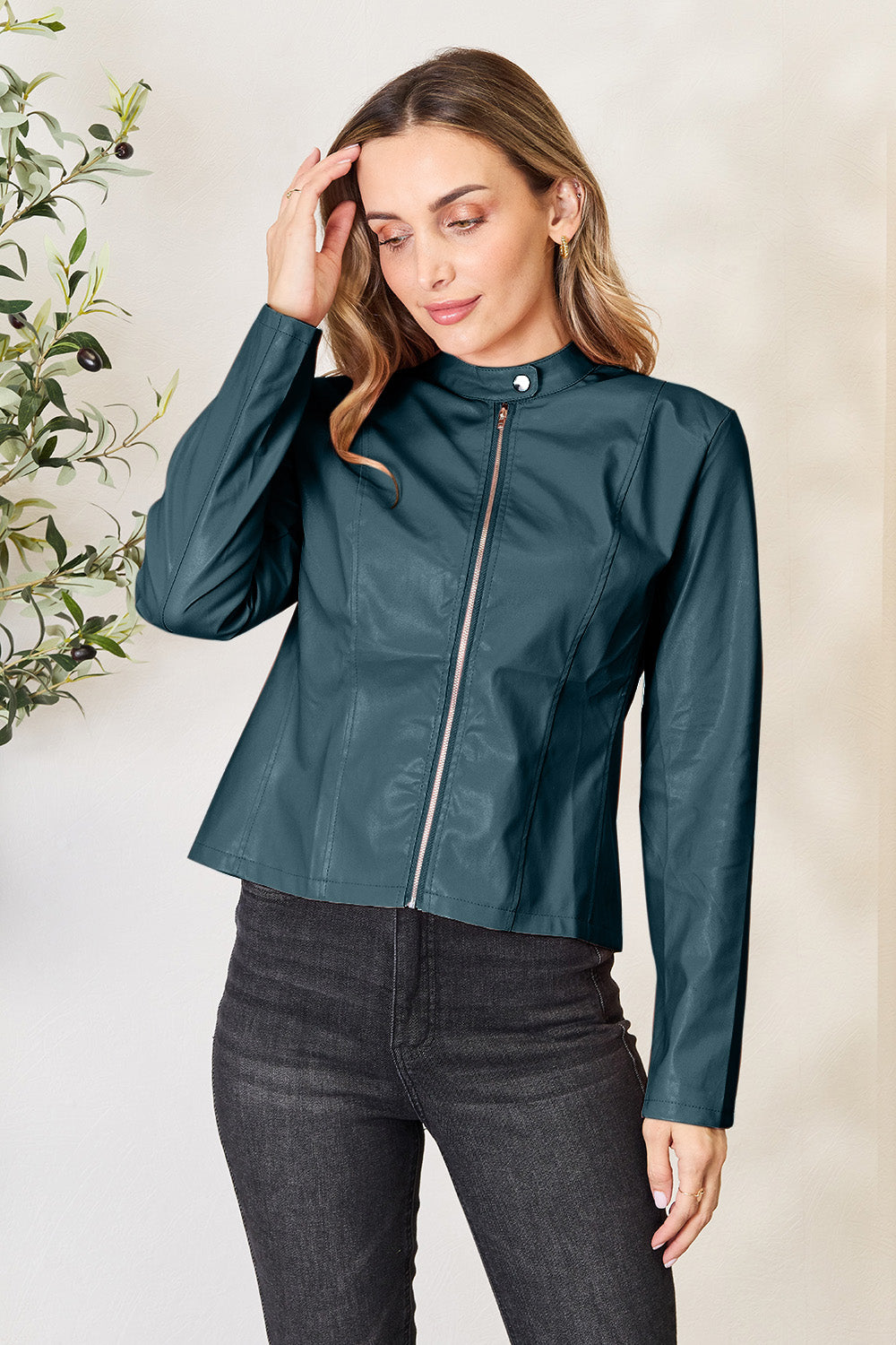 muun's Mock Neck Jacket