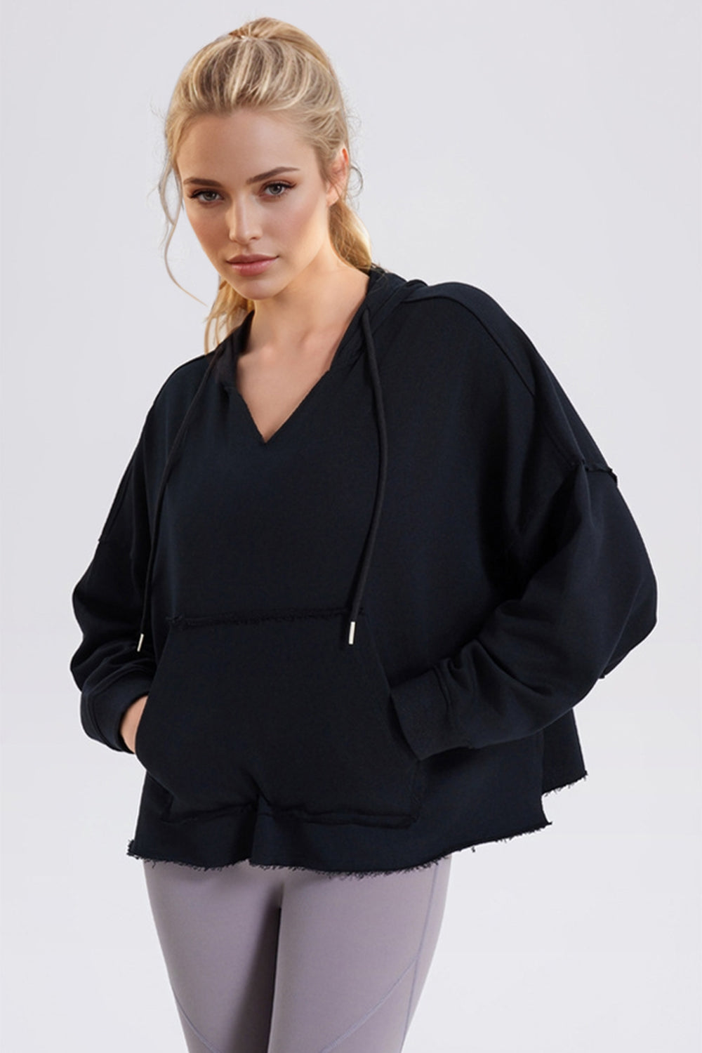 muun's Drawstring Hoodie