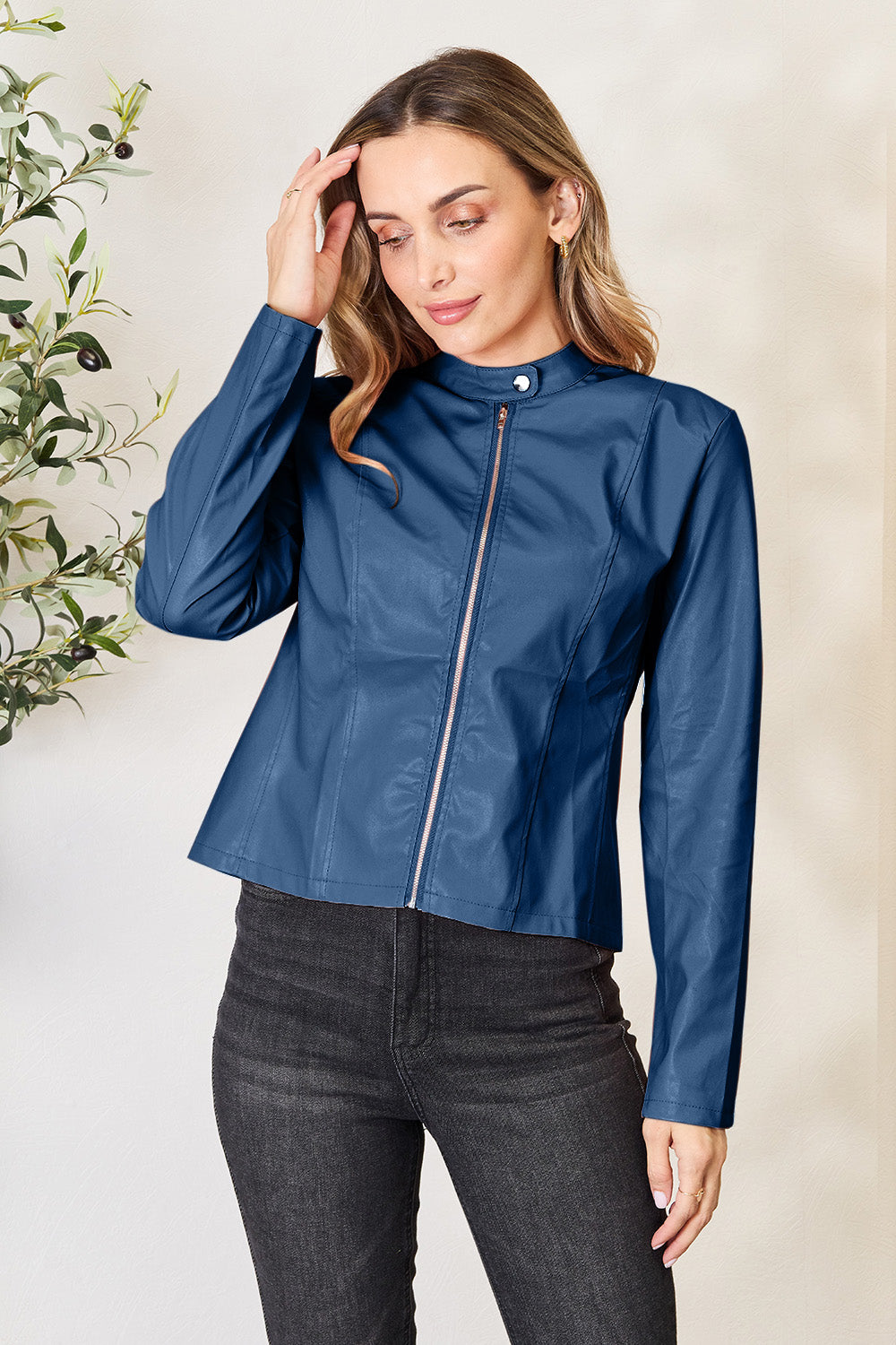 muun's Mock Neck Jacket