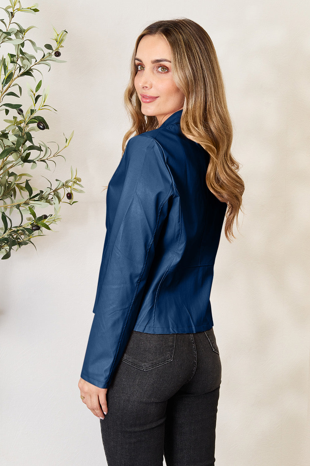 muun's Mock Neck Jacket