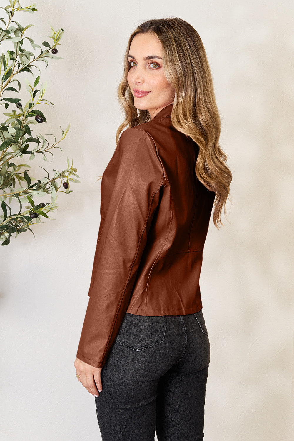 muun's Mock Neck Jacket